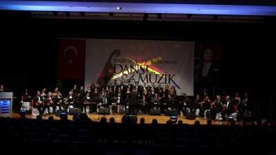 İzmir Devlet Türk Dünyası Dans ve Müzik Topluluğu